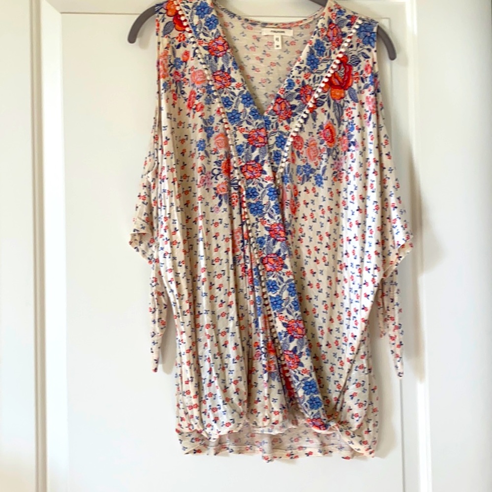 🌺COLD SHOULDER BOHO TOP🌺